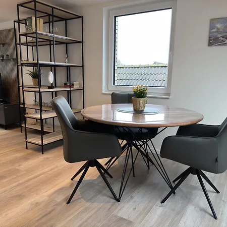 Haus Deichlust 3 *