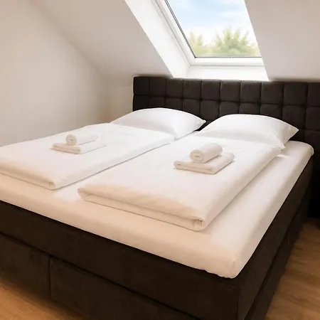 Haus Deichlust 3 *